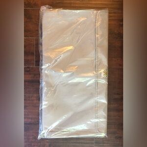 Messy Marvin Armchair Cover Taupe